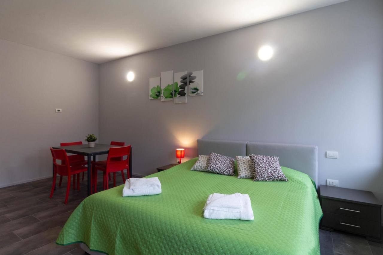 Lime Apartment - Affitti Brevi Italia レッコ エクステリア 写真