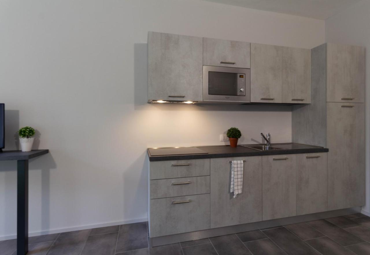 Lime Apartment - Affitti Brevi Italia レッコ エクステリア 写真